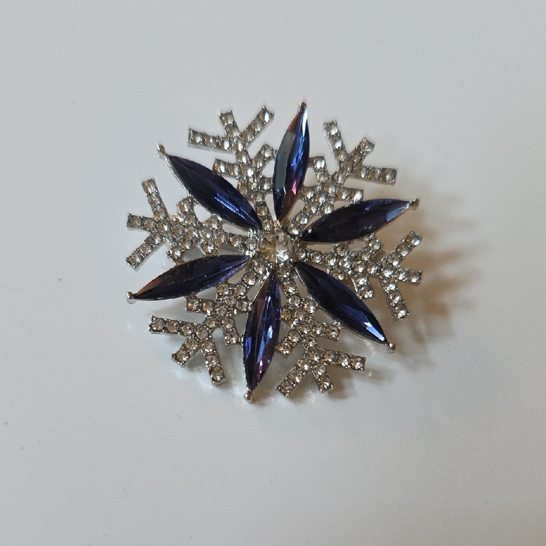 Snowflake Brooch Brilliant Aurora Borealis Gems